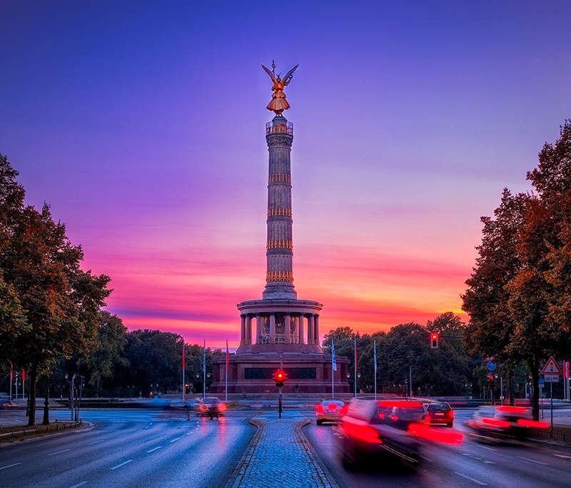 The film studio we have booked was close to the Siegessäule in Berlin The Siegessäule was close to the film studio we hade a job in
